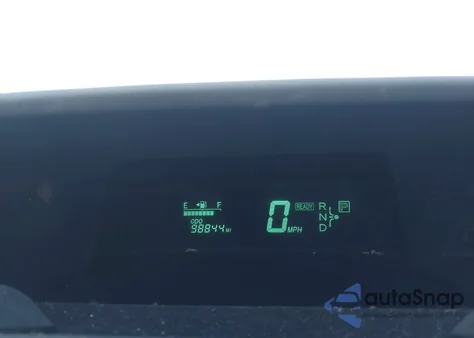 2005 Toyota Prius z USA, uszkodzony, nr VIN JTDKB20UX53040819